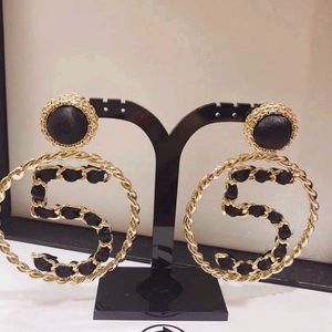 Beautiful Pearl White and Gold Coco Charm Earring
